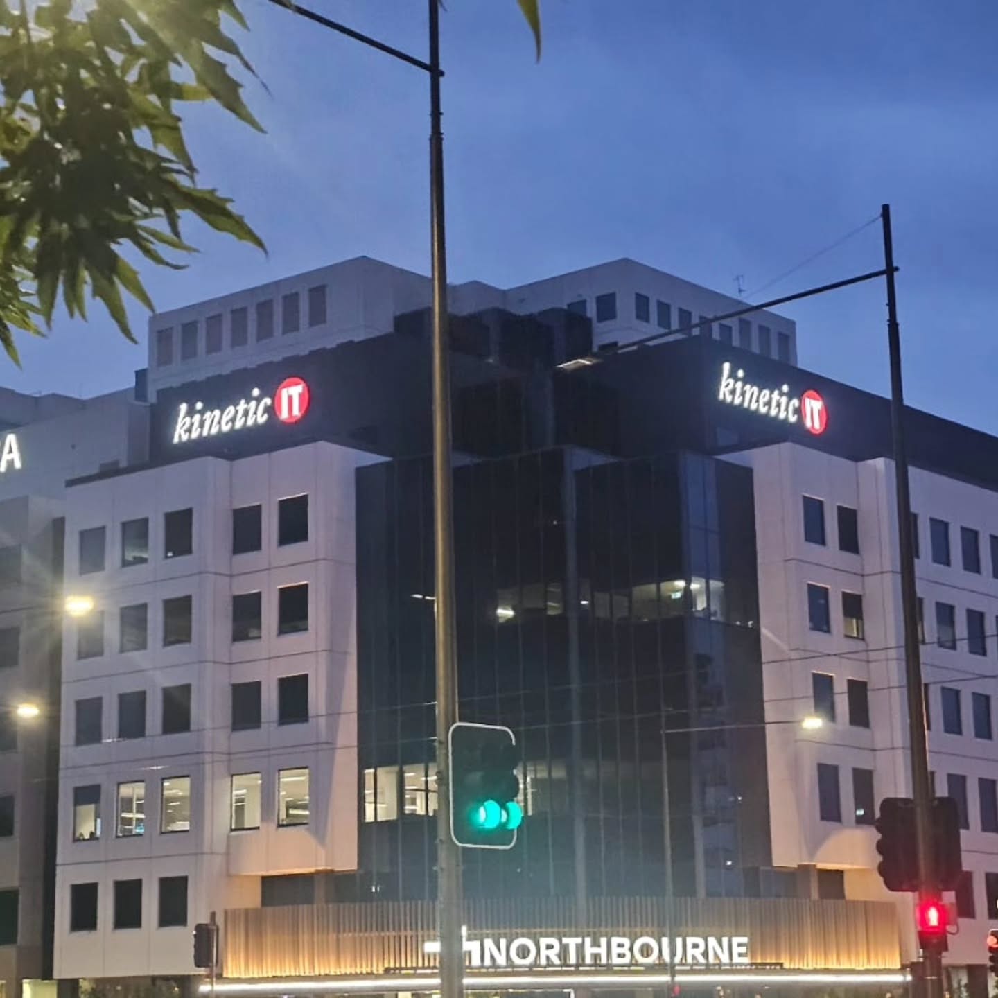 Another quick sky sign installation by our team.
This is the second consecutive skysign we've been engaged to install on the busy Northbourne intersection in Canberra.
These projects are routine for our technicians, which is what you need for a smooth installation.
When your clients can go home on a Friday and come back to a new, fully functional, illuminated sign on Monday, they will keep coming back.