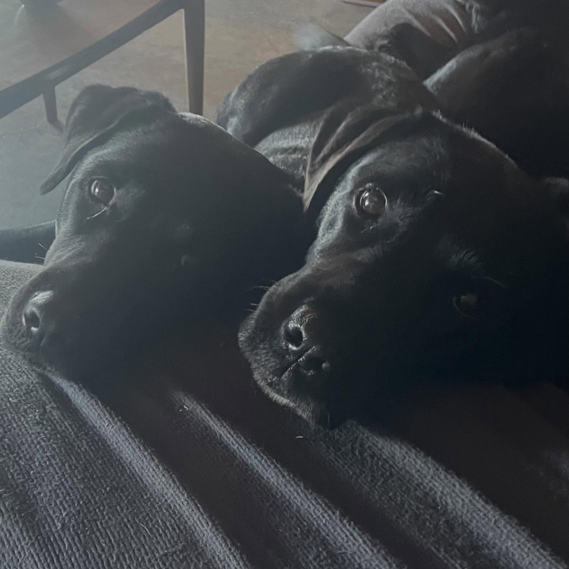 Mother and daughter time 🖤🖤
